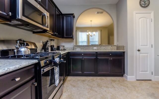 Amazing House! - Solterra - 5299WW