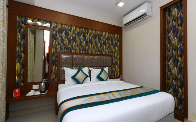 OYO Flagship 486 Nungambakkam-Greams road-Apollo Hospital