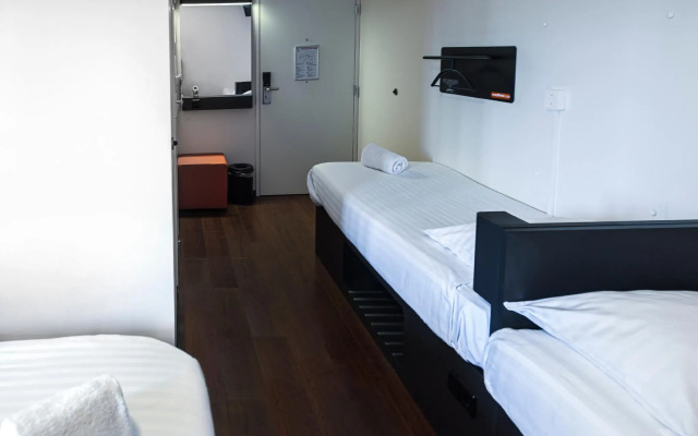 easyHotel Amsterdam City Centre South
