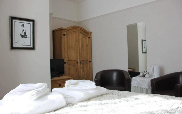 Candlelight B&B