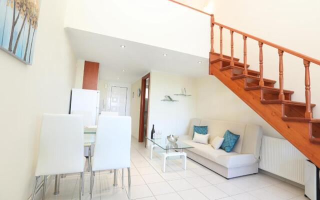 Dreamy Apartments by Corfuescapes