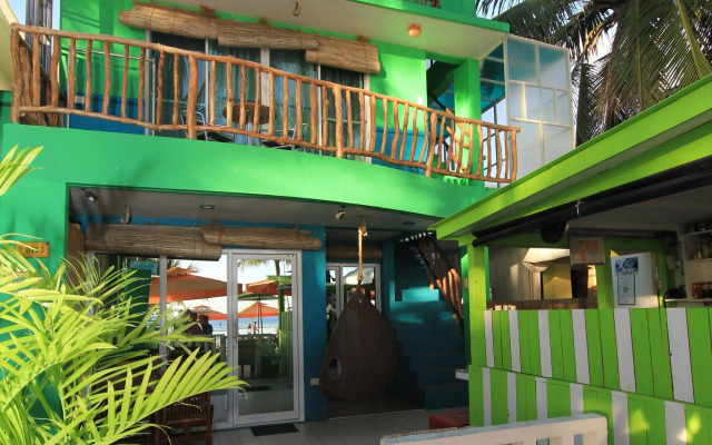 Bluewaves Beach House