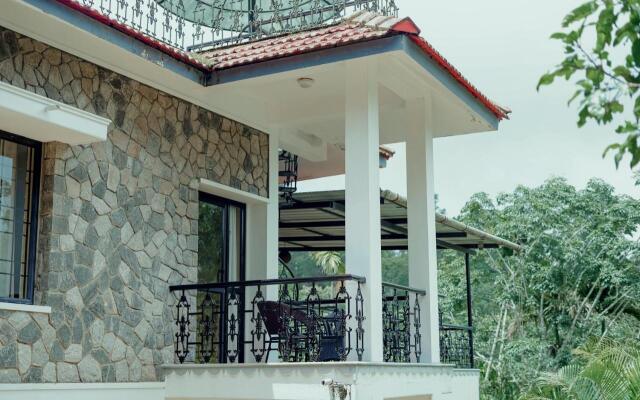 SaffronStays Cliff Haven, Wayanad