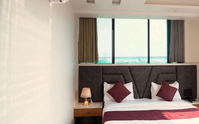 Hotel OM Tapovan