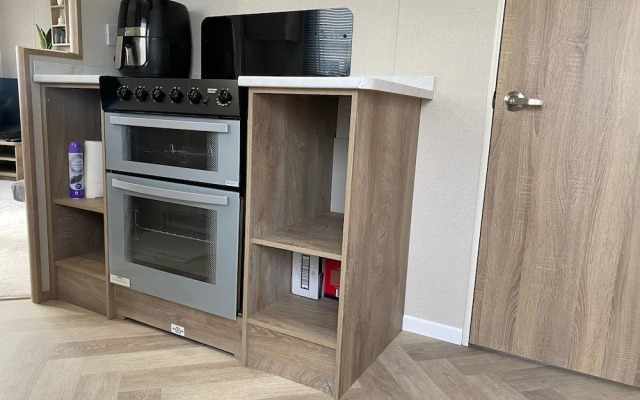 Immaculate 3 Bedroom Caravan in Presthaven