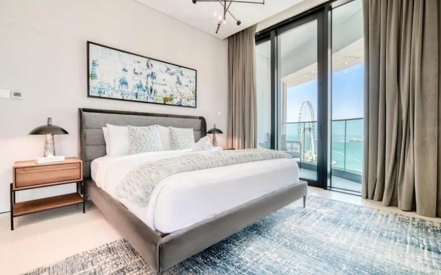 Serene Beachfront Ain Dubai View at Address JBR