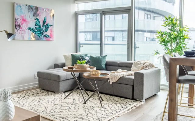 QuickStay - Upscale Condo (Lake View)