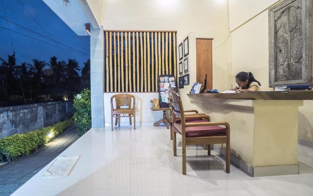 Nyoman Sandi Guest House