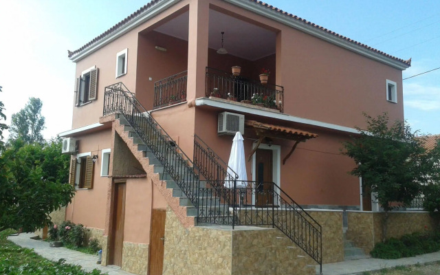 Vassilis Studios