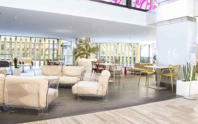 Mercure Paris Centre Tour Eiffel Hotel
