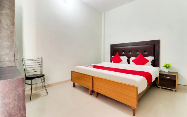 OYO 45285 Hotel Ganpati