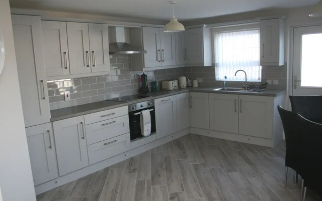 In the Heart of Portrush - 4 Beds