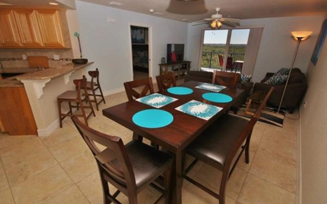 Oceanwalk 17-502 Apartment 2