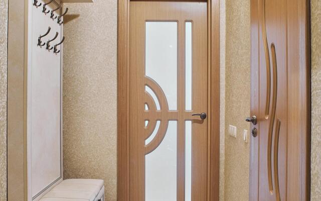 Апартаменты в центре Севастополя на Сенявина 5