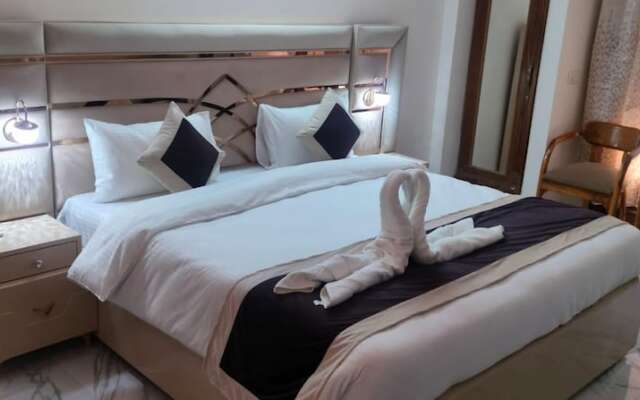 Room in B&B - Bed And Breakfast cum Home Stay