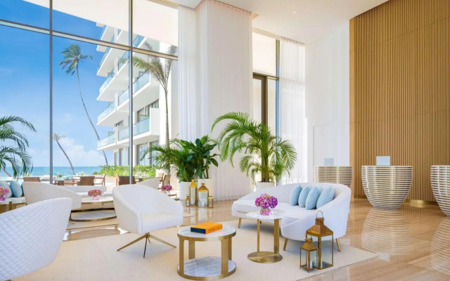 Radisson Collection Resort