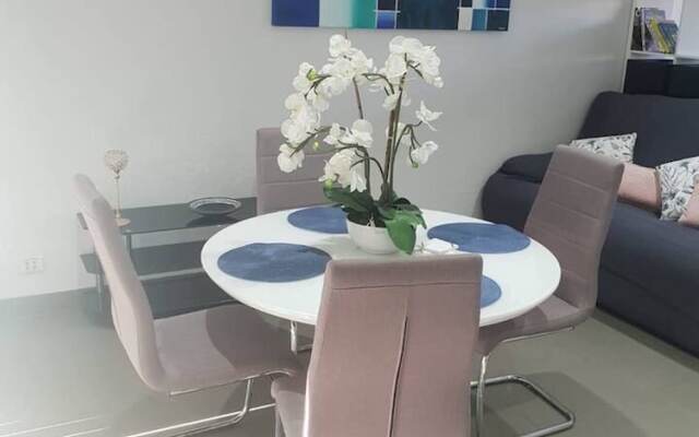 Great Location, Hip Studio, Near City