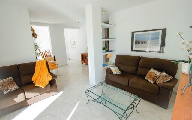 Suerte - sea view villa with private pool in Moraira