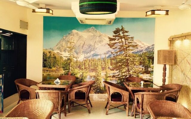 N 71 Rooms & Banquets