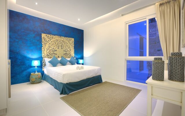 Serene Penthouse
