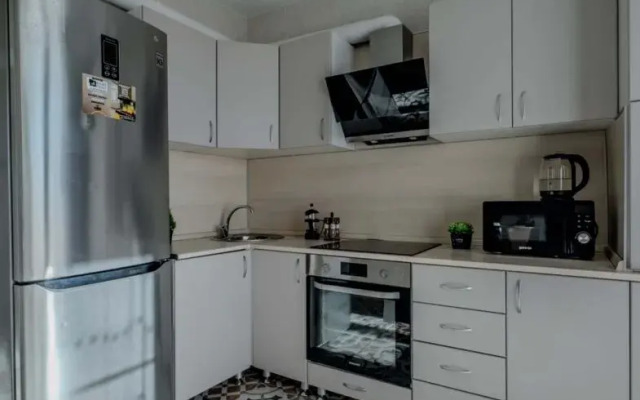 Apartaments Green FOX on st. Bakinskaya, 90
