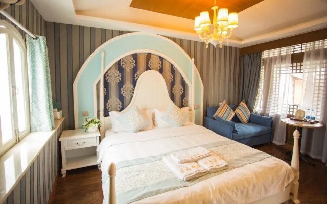 Mufu Bieyuan Hostel