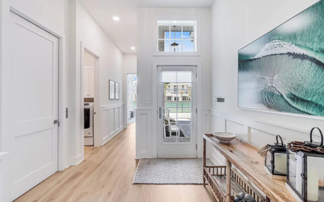 That Beachfront Vibe 140 TUC