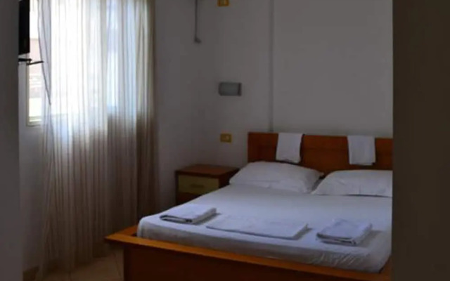 Hotel Alpine