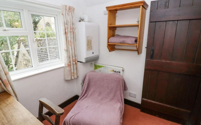 Newbury Cottage