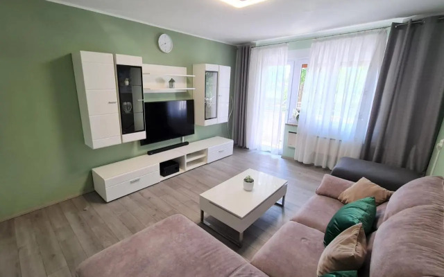 M & M Apartment