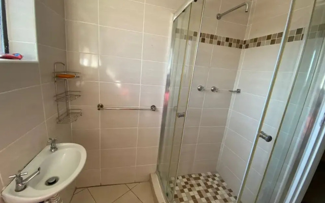 Goshen Creek Guesthouse