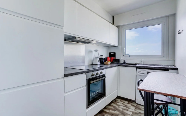 Montparnasse View Nice 1 Bedroom in Montparnasse