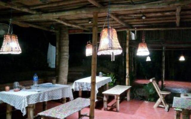 Om Gravity Eco Resort