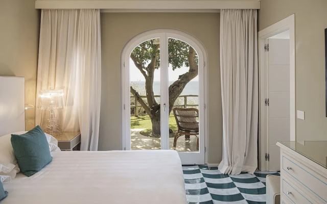 Costa Del Capitano Seaside Villas