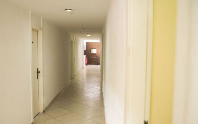 Stratus Vila Hotel