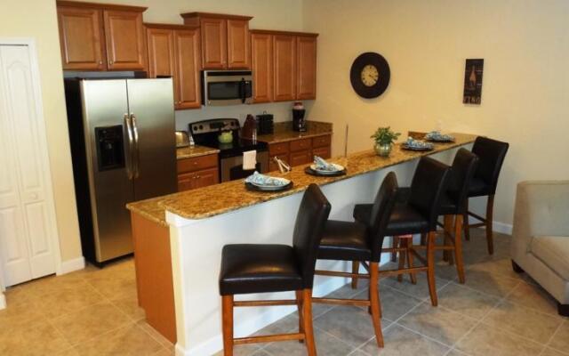 Paradise Palms by CozyKey Vacation Rentals