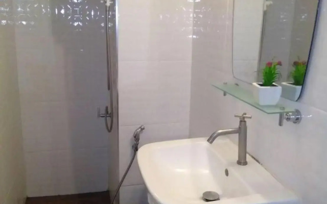 Deluxe at Popular Condo