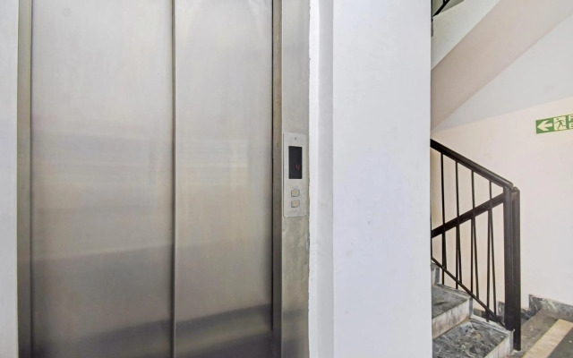 OYO 87562 Amar Raj Vista