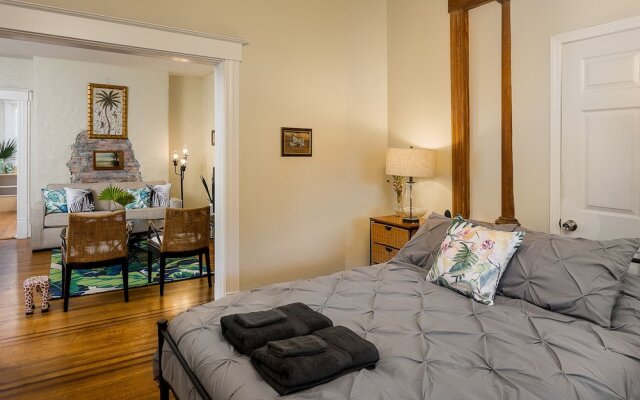 Fully renovated 4BR Bardstown / Highlands!