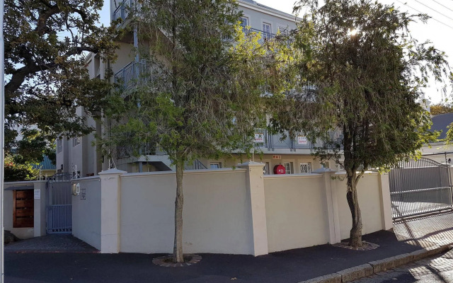 Bradclin Sport Newlands