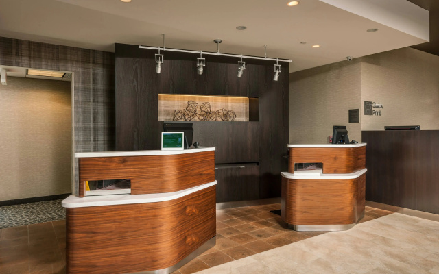 Courtyard by Marriott Boston Littleton