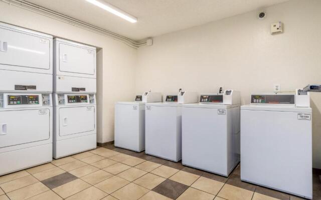 Red Roof Inn Phoenix - Midtown