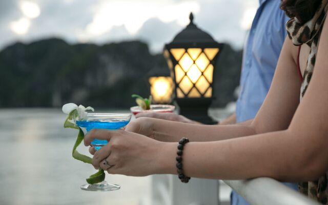 Halong Athena Cruise
