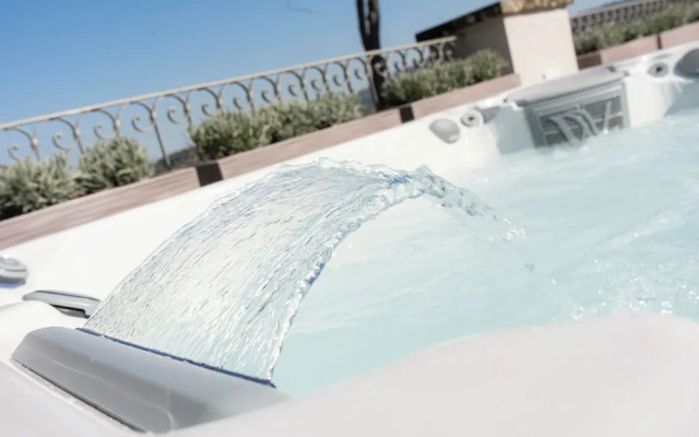 Villa Madre Suites e Private Spa