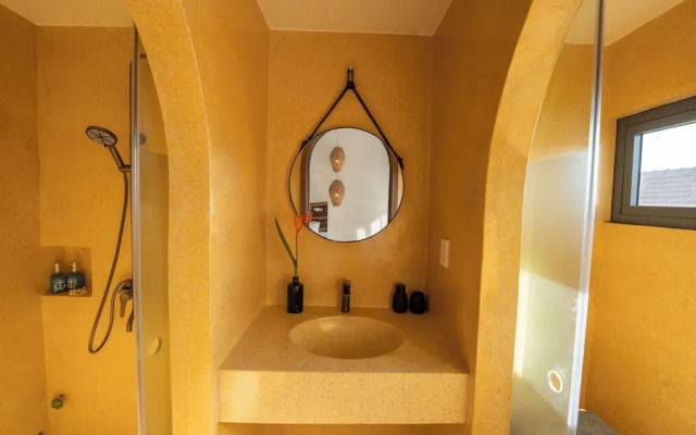 Sunrise Ocean Villa 4BR Tan Thanh Beach