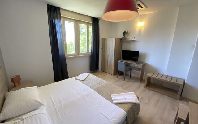 Integrated Hotel Arbia - Villa Magdalena