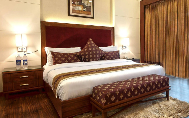 The Golden Palms Hotel And Spa