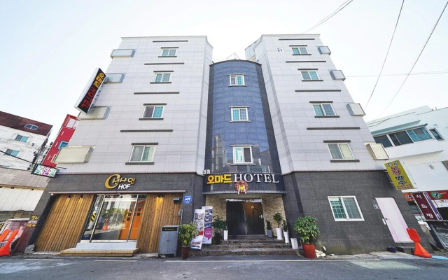Tongyeong Omad Hotel