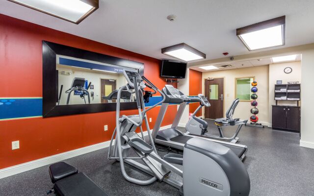 Hampton Inn & Suites Jackson-Coliseum