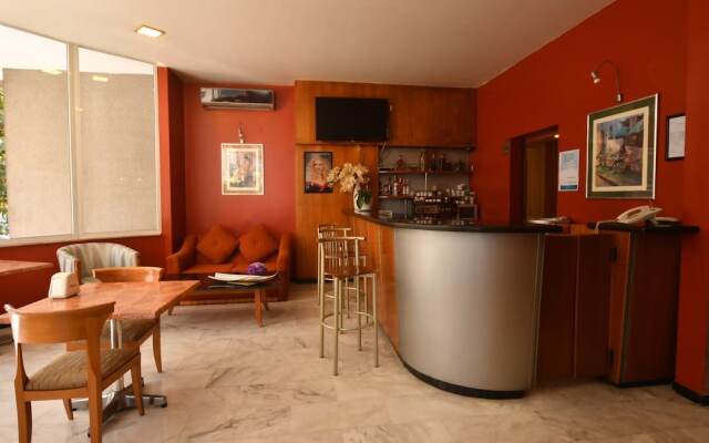 Brazilia Suites Hotel